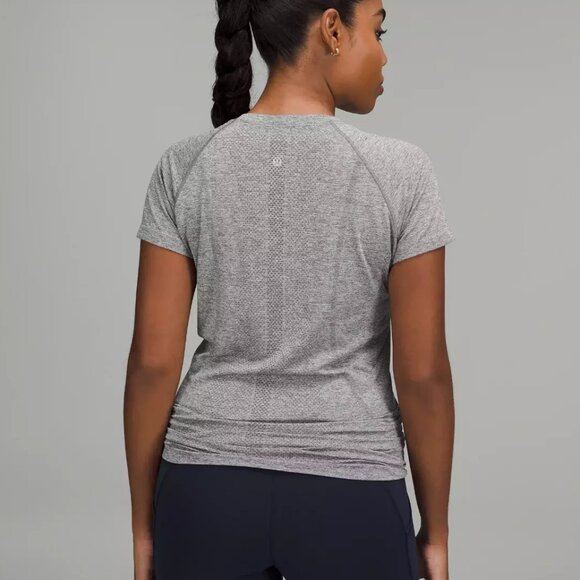 Lululemon Yoga Swiftly Tech Short-Sleeve Shirt 2.0 Gray - Picture 6 of 6